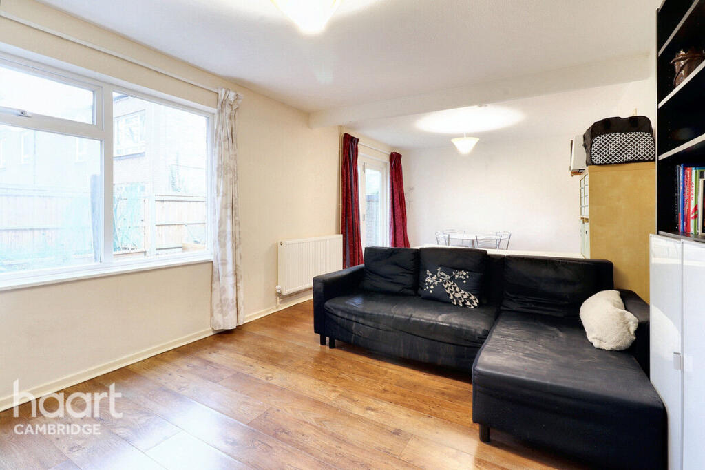 Additional property image - Hazelwood Close, Cambridge