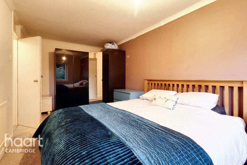 Additional property image - Hazelwood Close, Cambridge