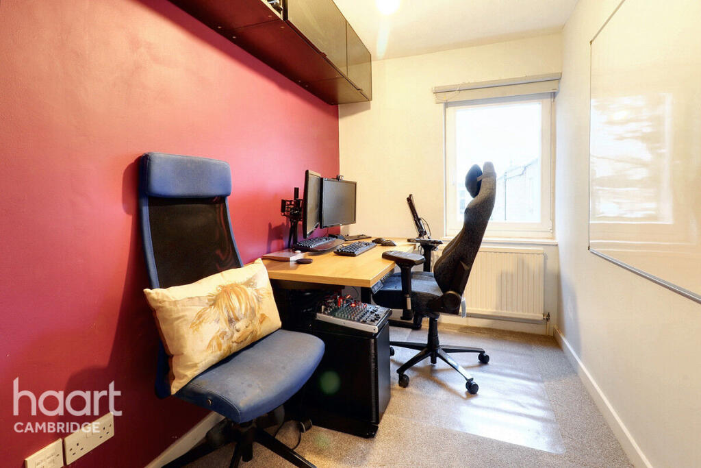 Additional property image - Hazelwood Close, Cambridge