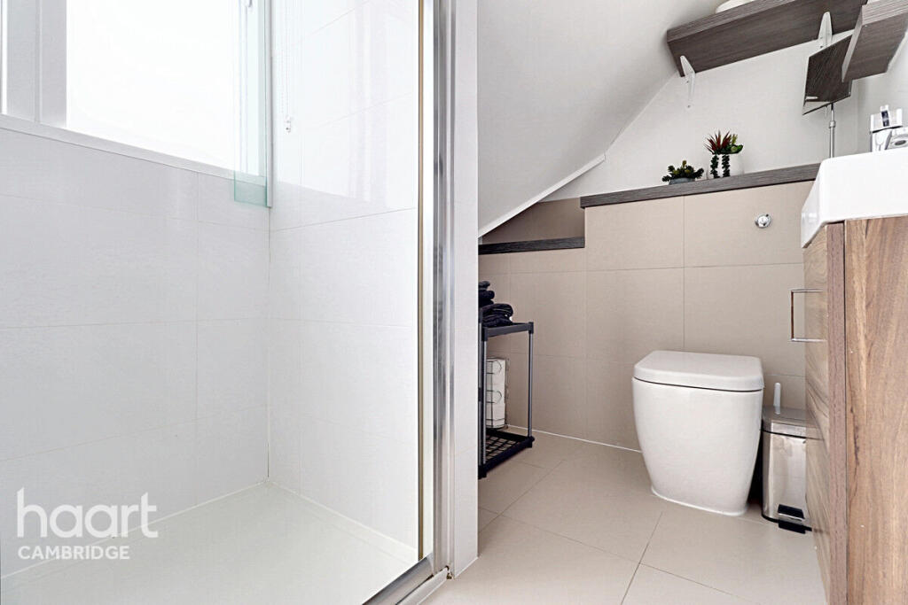 Additional property image - Vinery Road, Cambridge