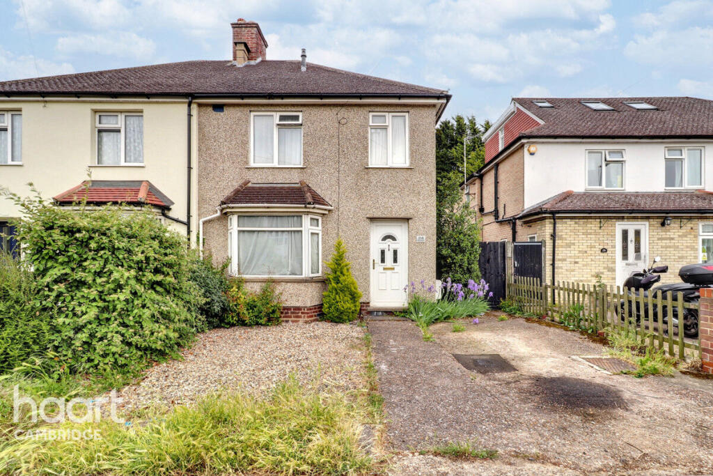 3 bedroom semi-detached house