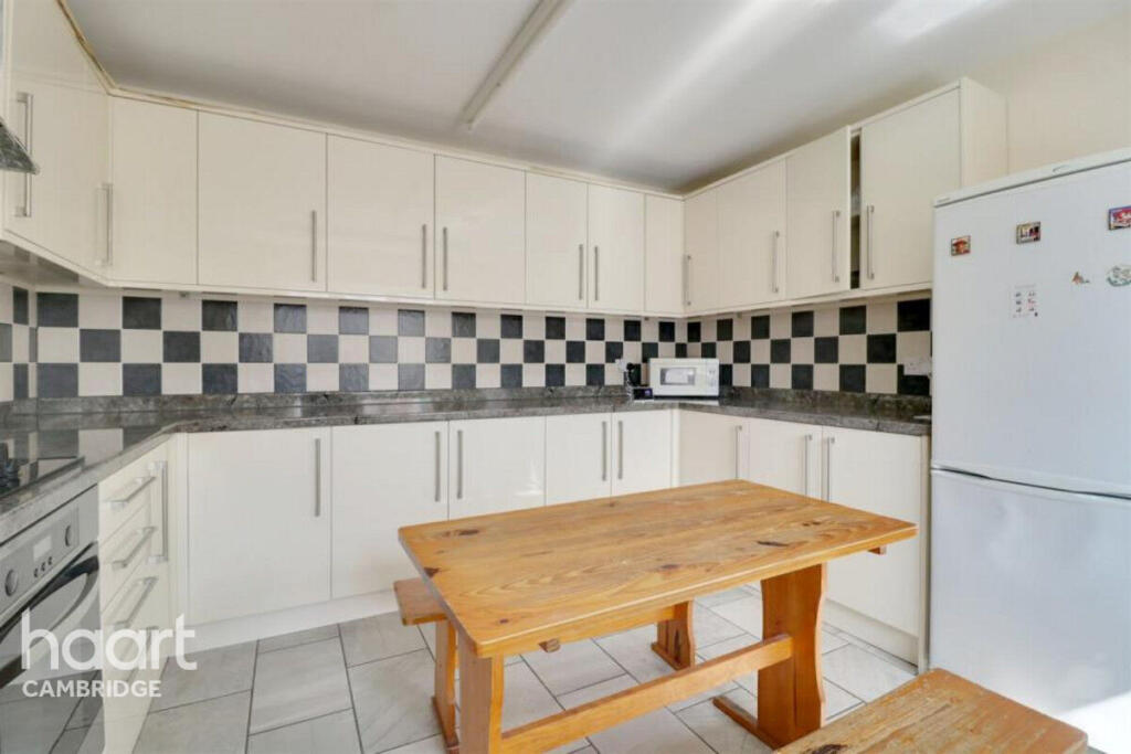 Main image of property: Coldhams Grove, Cambridge