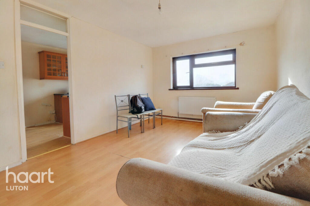 2 bedroom for sale in Dallow Road, Luton, LU1