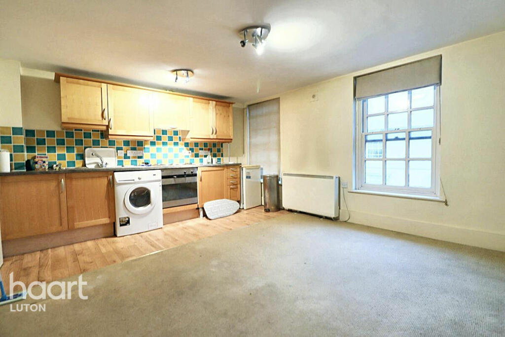 Main image of property: Wellington Street, Luton