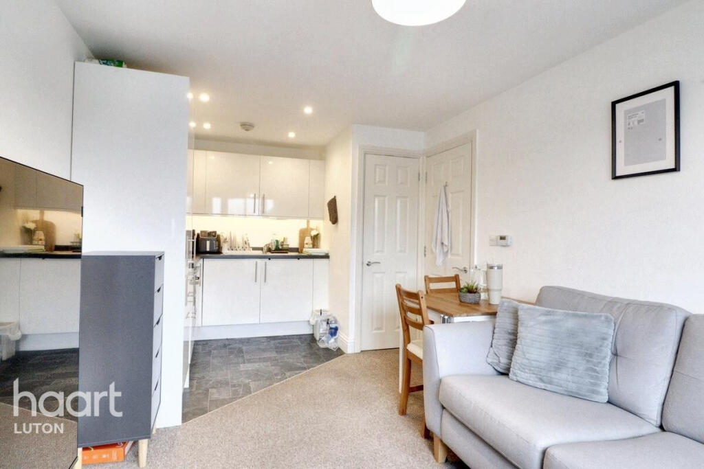 Main image of property: Mulberry Close, Luton