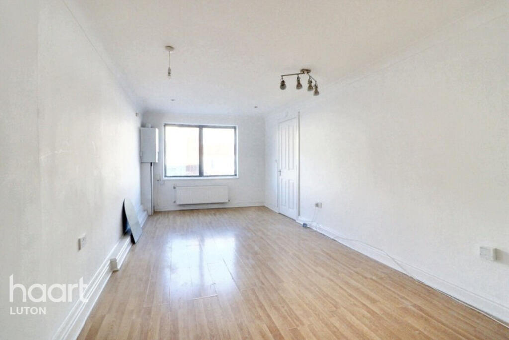 Main image of property: Cardiff Road, Luton