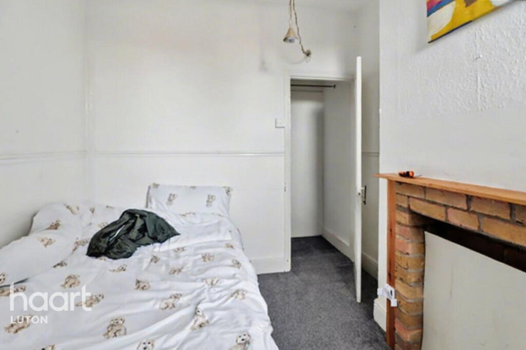 Main image of property: St Saviours Crescent, Luton