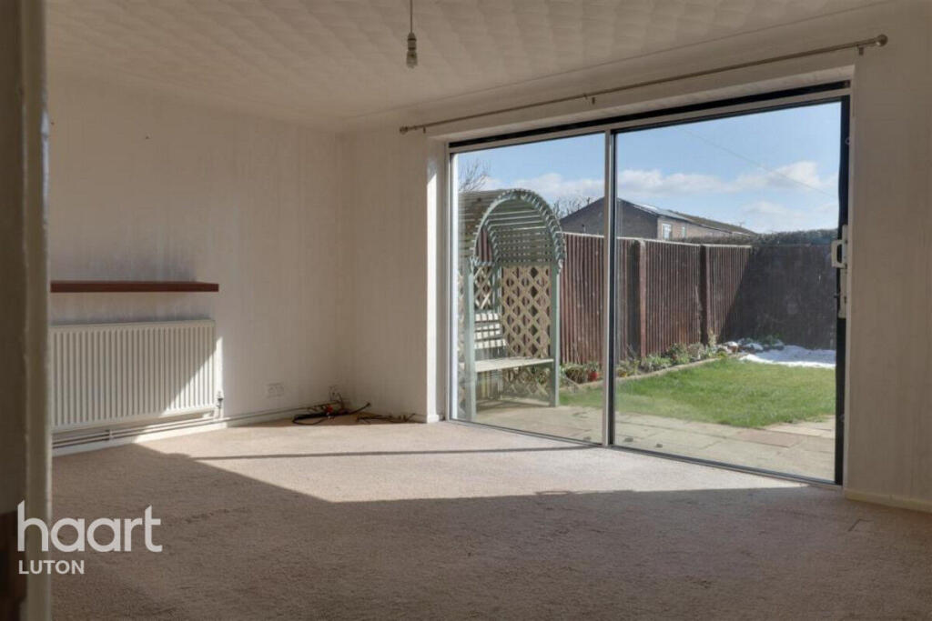 Main image of property: Enfield Close, Dunstable
