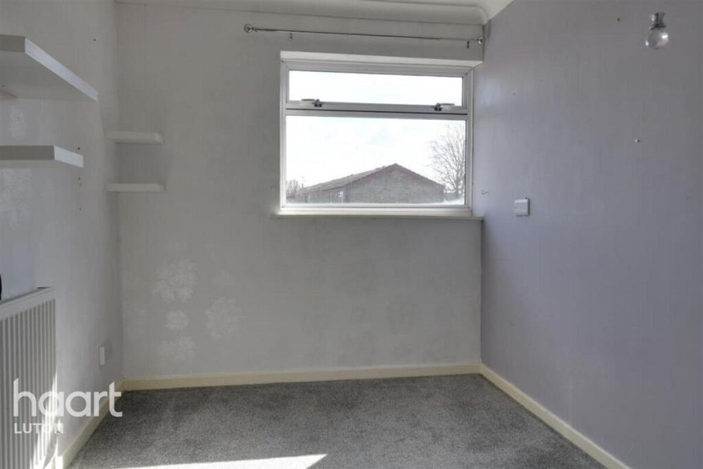 Main image of property: Enfield Close, Dunstable