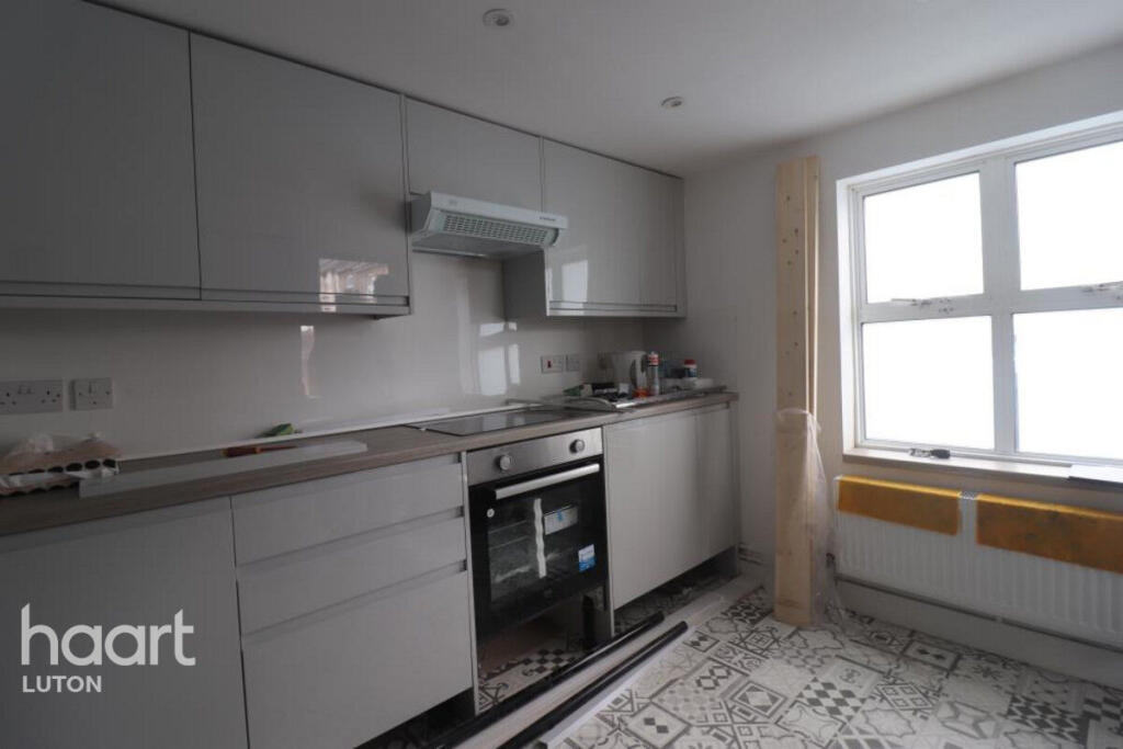 Main image of property: Ashton Road, Luton