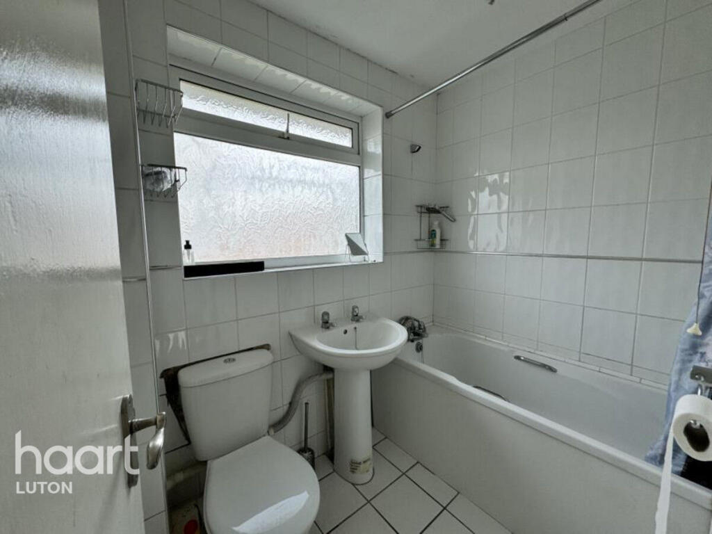 Main image of property: Dunsmore Road, Luton