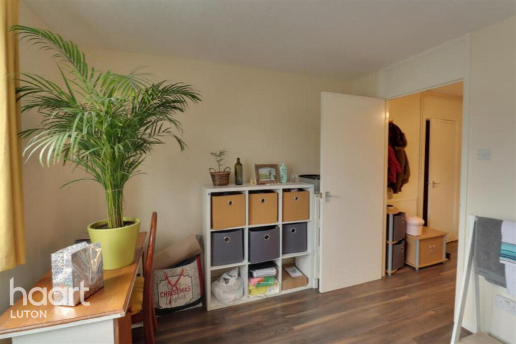 Main image of property: Villa Road, Luton