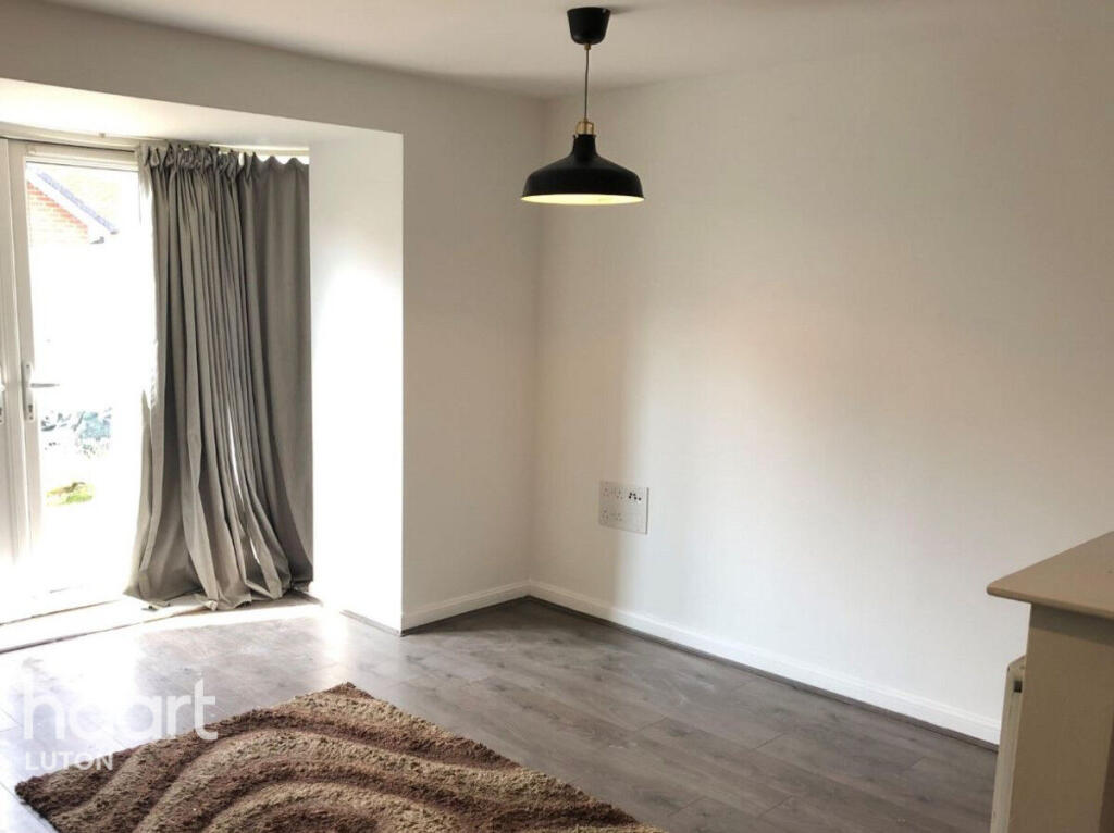 Main image of property: Currency Close, DUNSTABLE