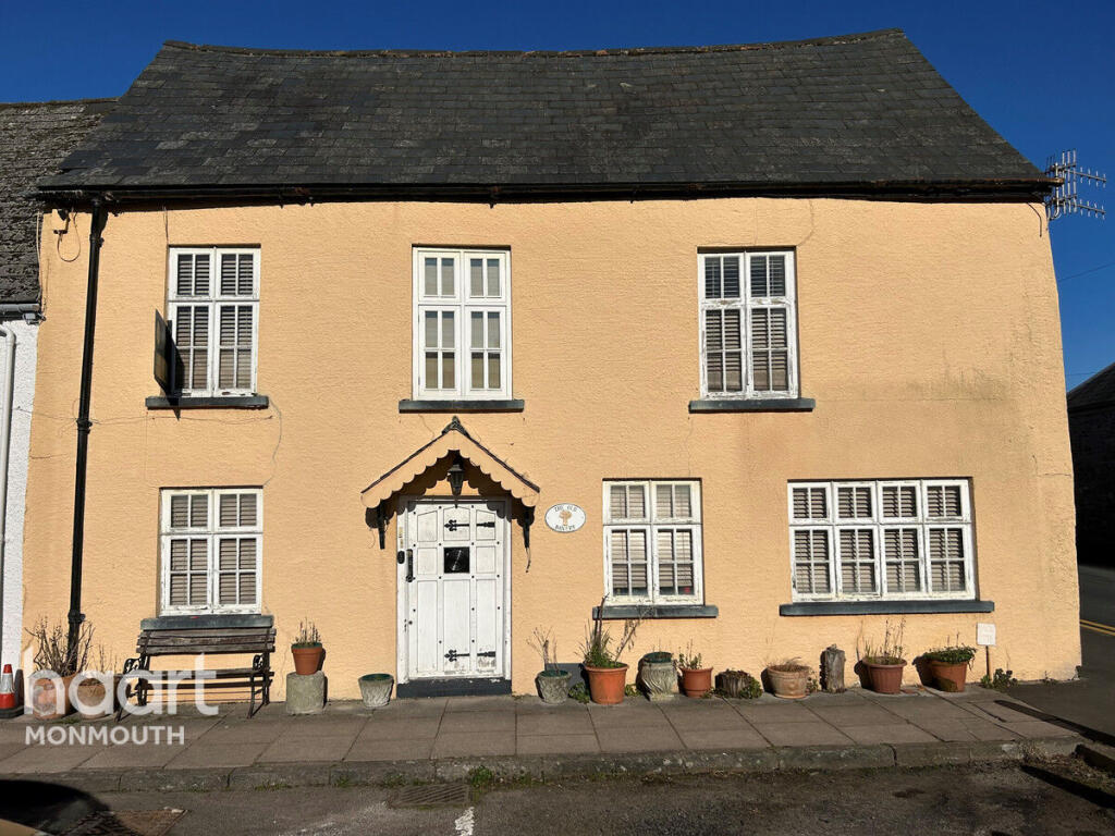Main image of property: Twyn Square, Usk