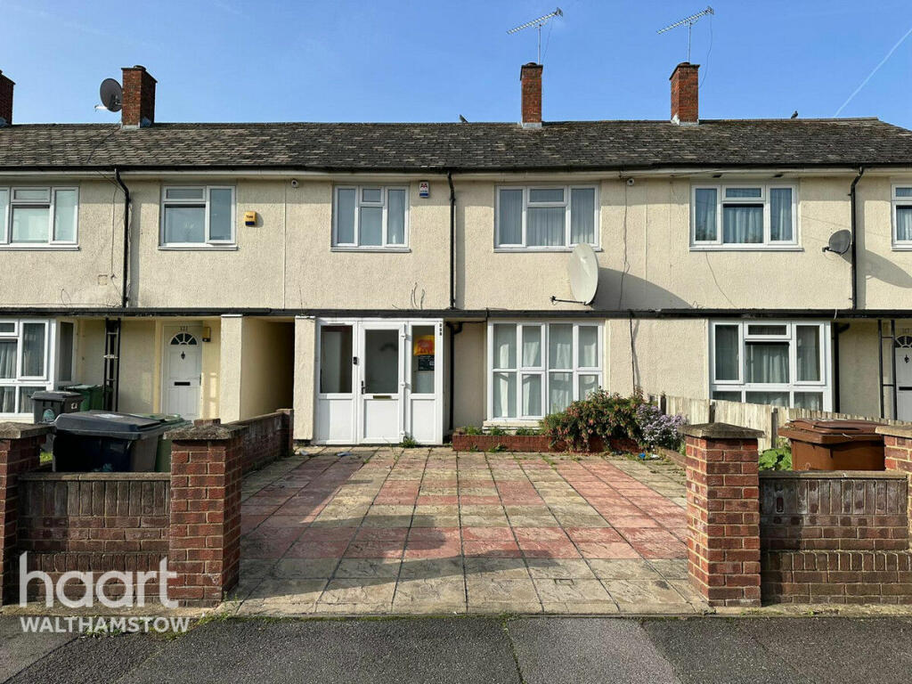 3 bedroom terraced house for sale in Millfield Avenue, Walthamstow, E17