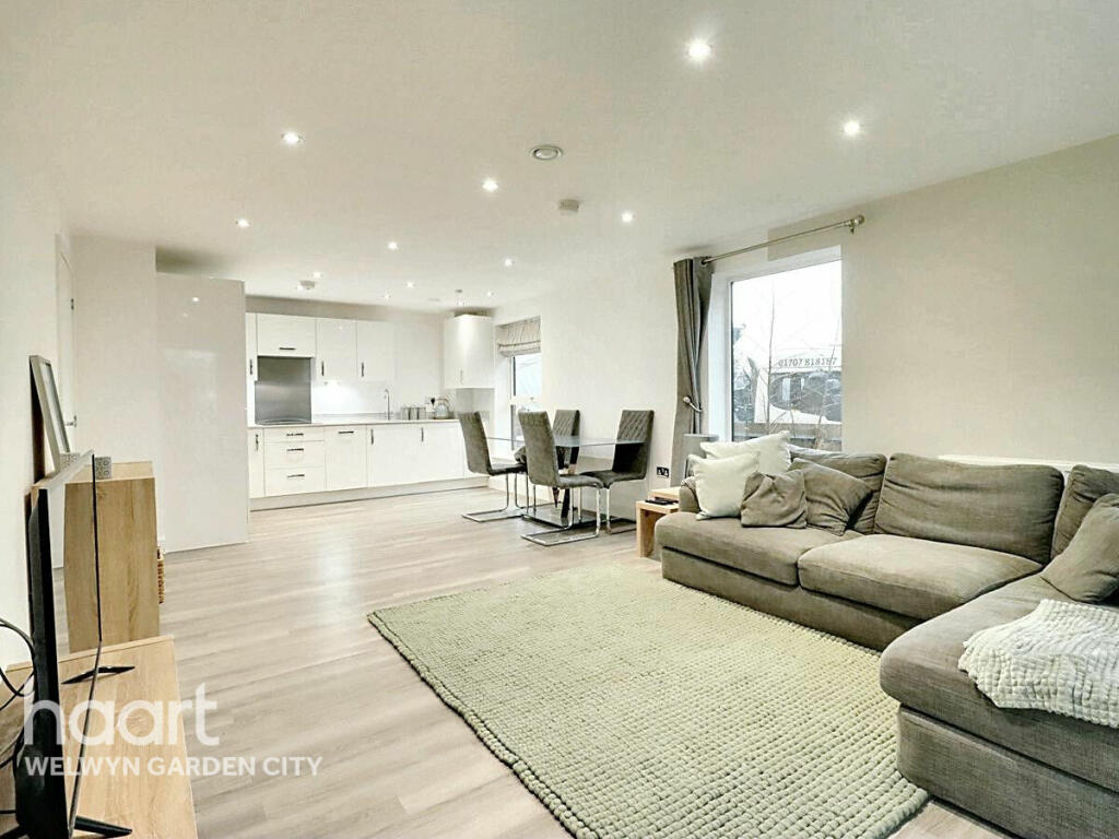 Additional property image - Bridge Road East, WELWYN GARDEN CITY