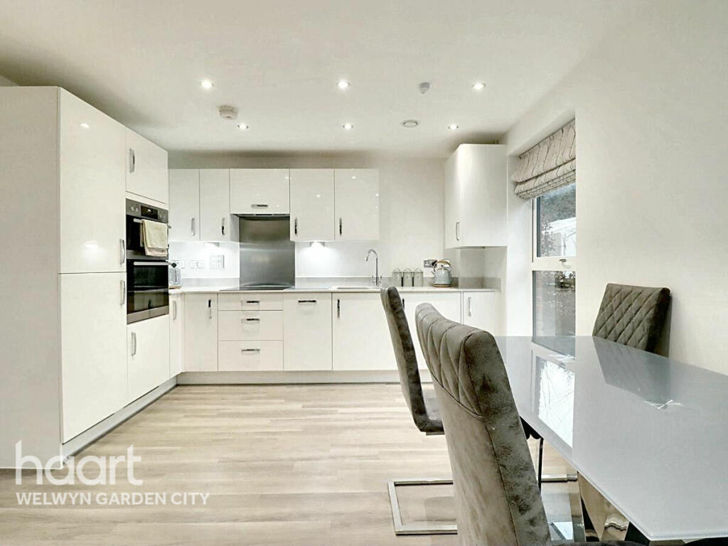 Additional property image - Bridge Road East, WELWYN GARDEN CITY
