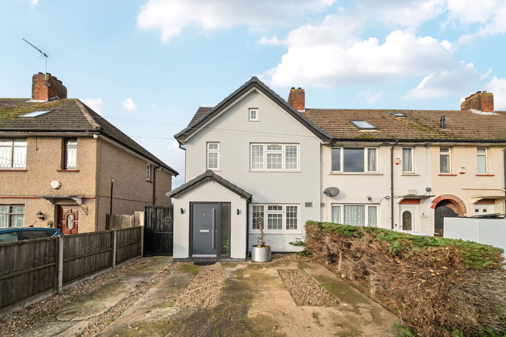 Main image of property: Beechwood Avenue, Hayes
