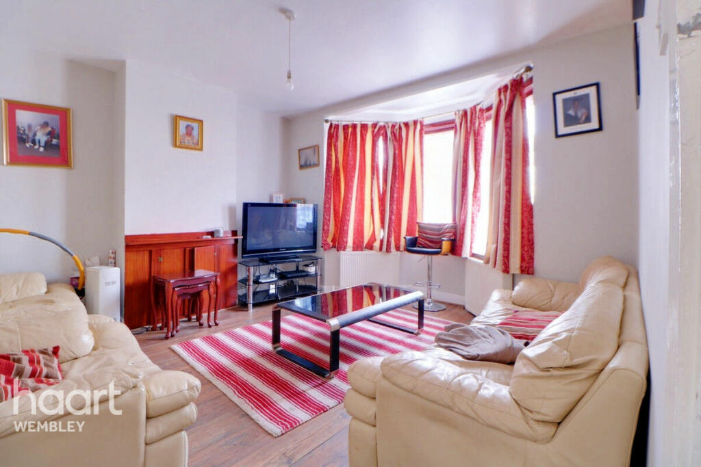 4 bedroom semidetached house for sale in Wembley Triangle, HA9