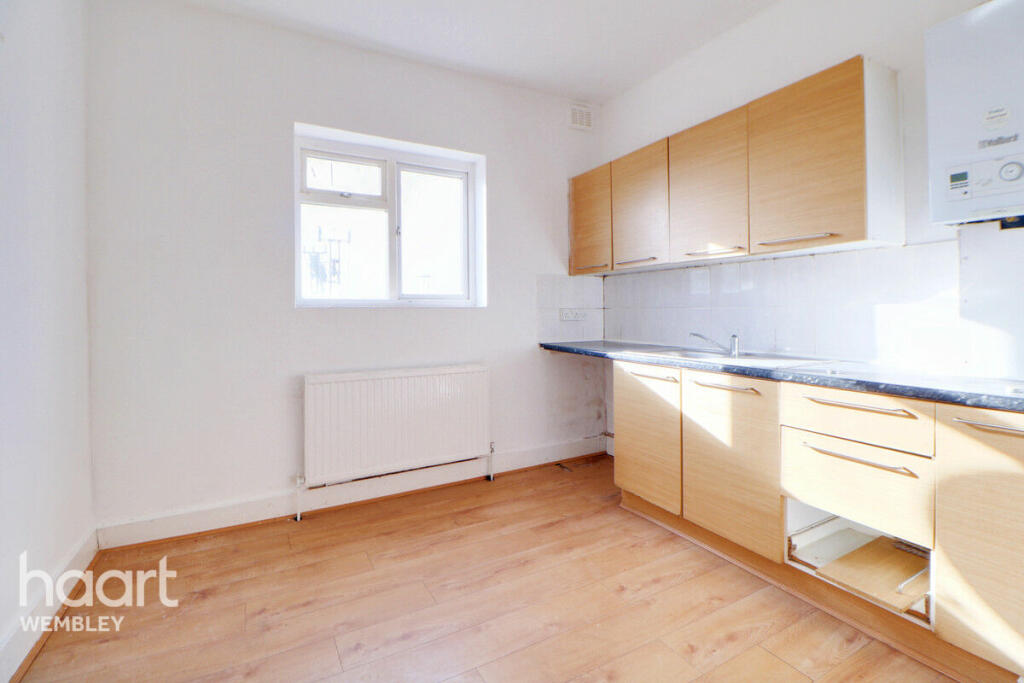 2 bedroom for sale in Wembley Central, HA9