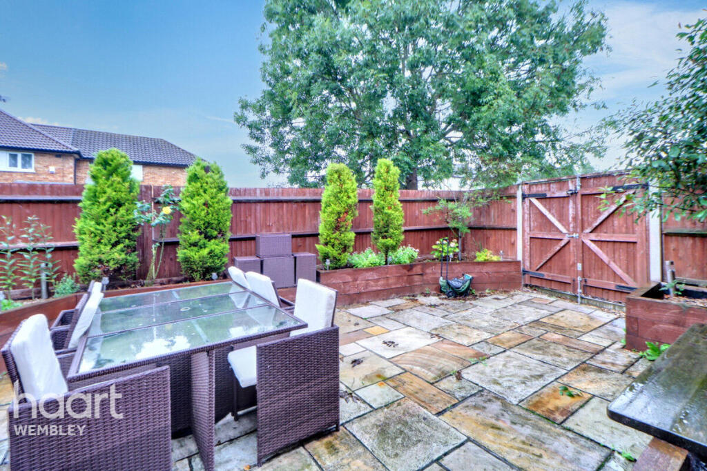 Main image of property: Stretton Way, BOREHAMWOOD