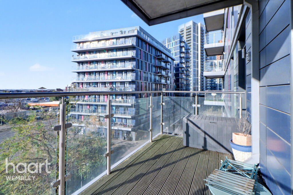 Main image of property: 40% SHARED OWNERSHIP