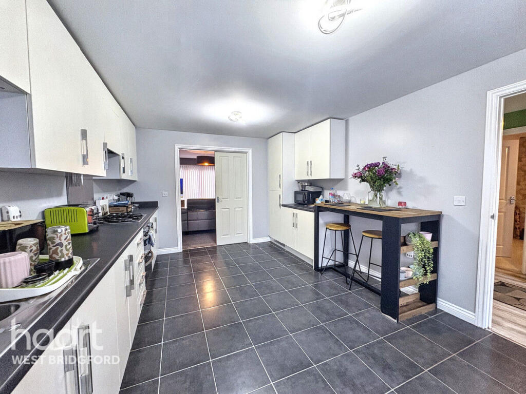 Main image of property: Brewill Grove, Nottingham