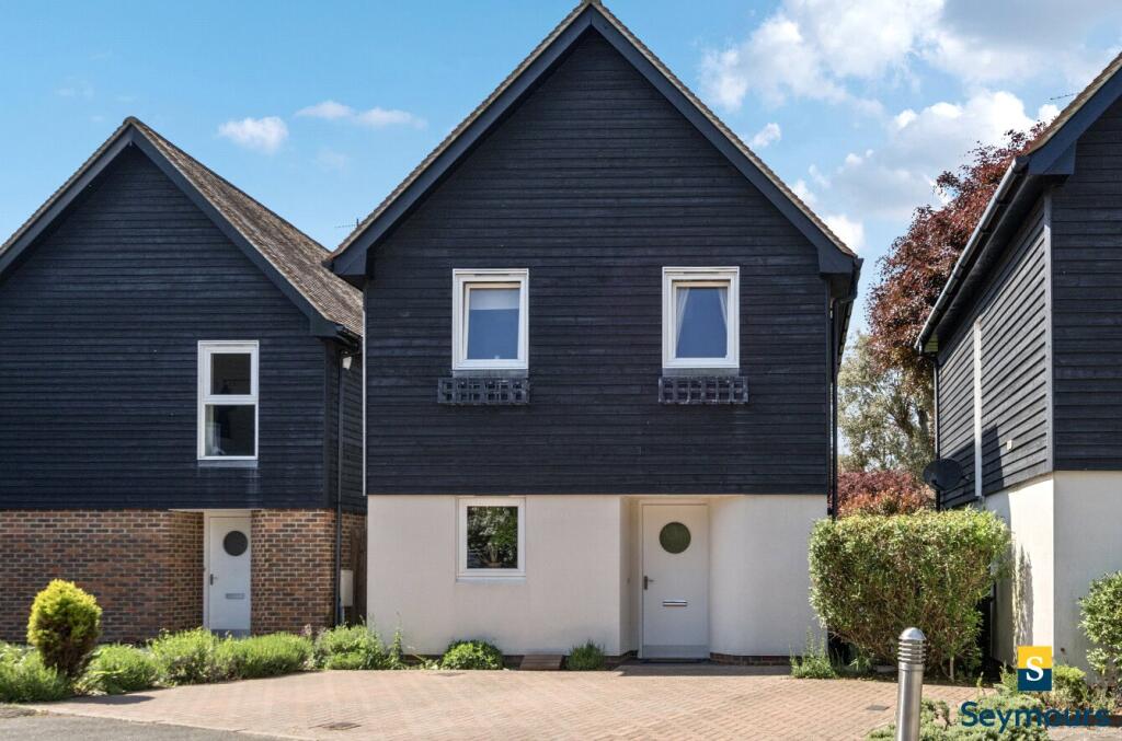 Main image of property: Oak Tree Gardens, Guildford, Surrey, GU1