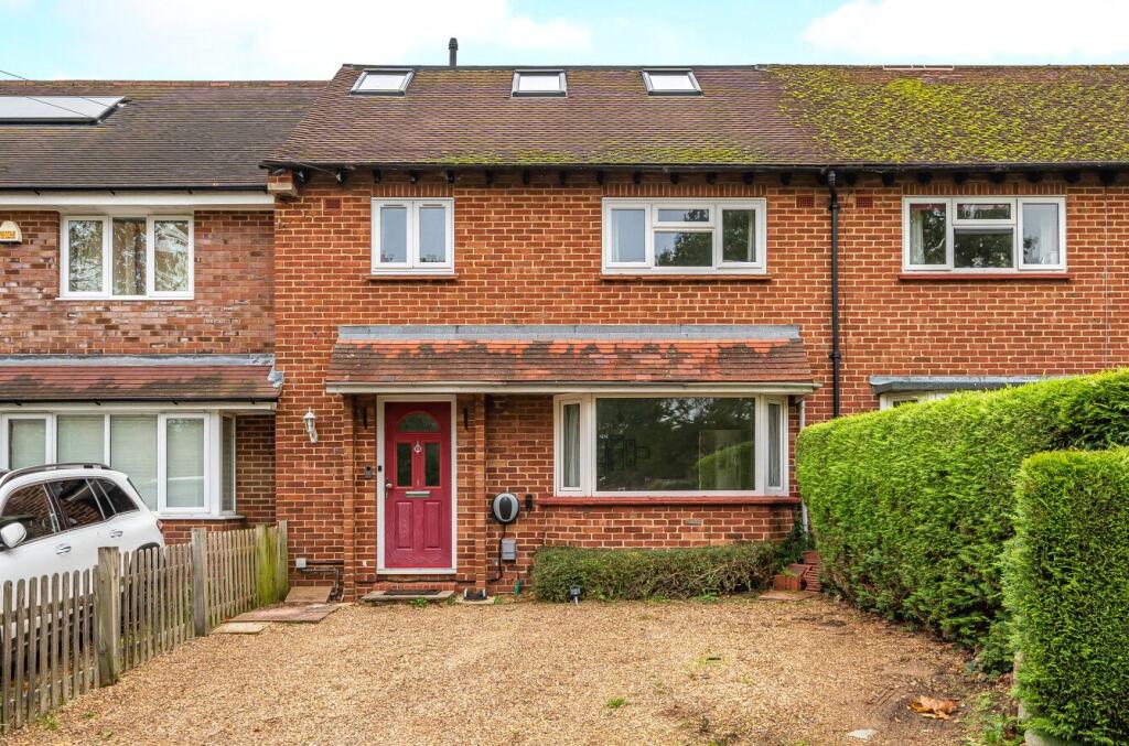 Main image of property: Upfolds Green, Burpham, Guildford, Surrey, GU4