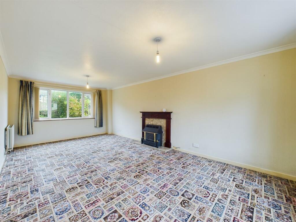 Additional property image - Court Road, Frampton Cotterell, Bristol, BS36 2DE