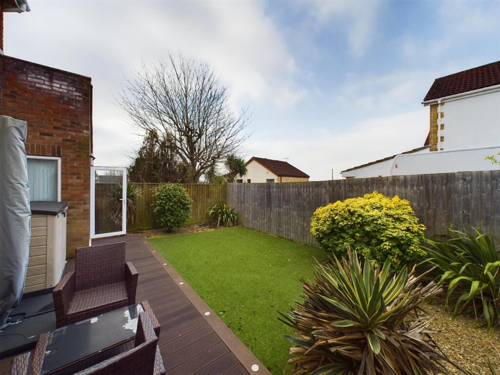 Additional property image - Dundridge Gardens, Bristol