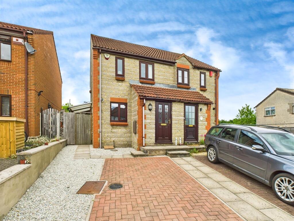Main image of property: John Wesley Road, St George, Bristol, BS5 8RL