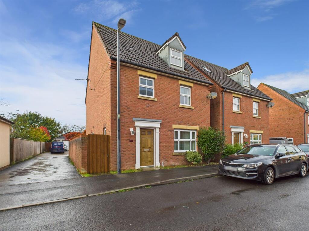 Main image of property: All Saints Close, Longwell Green, Bristol, BS30 9XQ