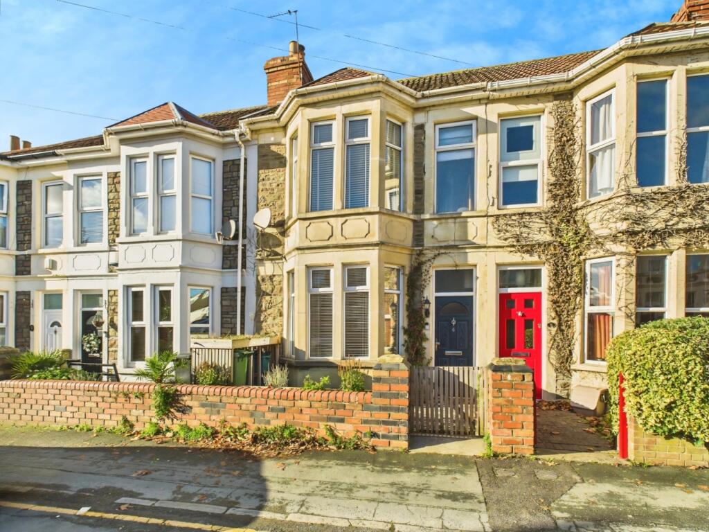 Main image of property: Victoria Road, Hanham, Bristol, BS15 3QQ