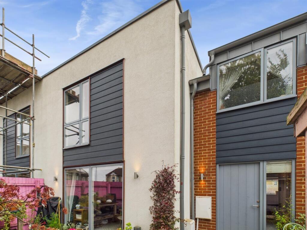 Main image of property: Oak Close, Brislington, Bristol