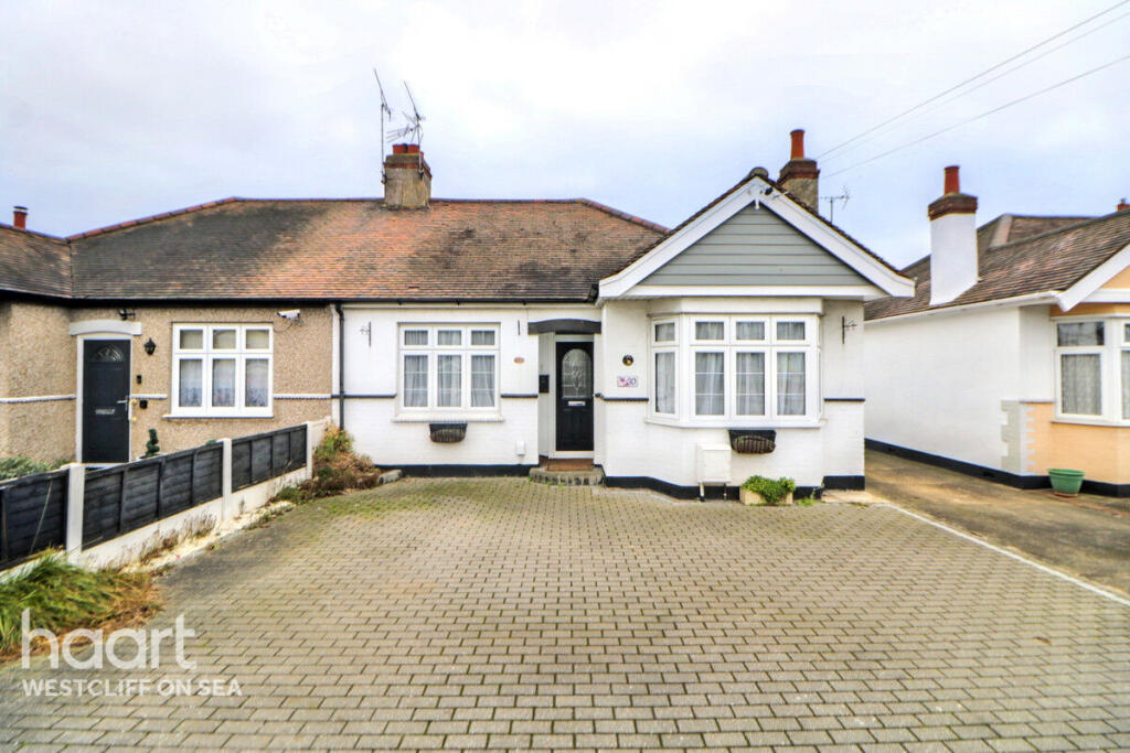 4 bedroom semi-detached bungalow