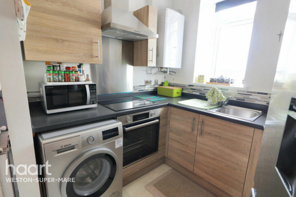 Additional property image - Madeira Road, WESTON-SUPER-MARE