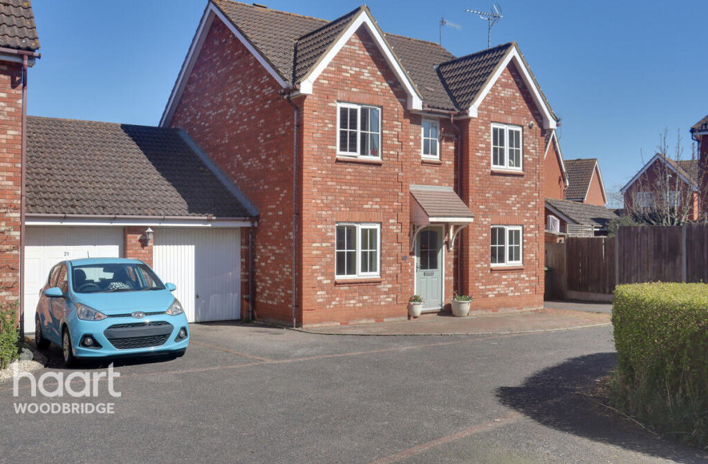 Main image of property: Gull Road, Saxmundham