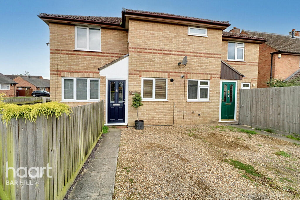 1 bedroom semidetached house for sale in Haddows Close, Longstanton, CB24