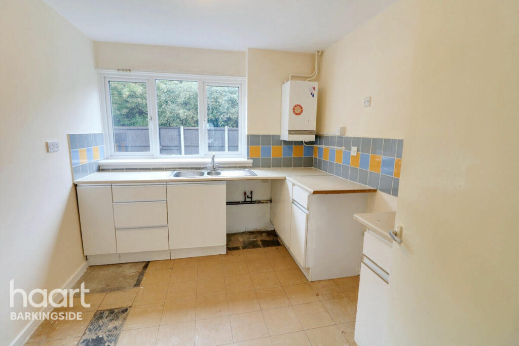 3 bedroom terraced house for sale in Asthall Gardens, Barkingside, IG6
