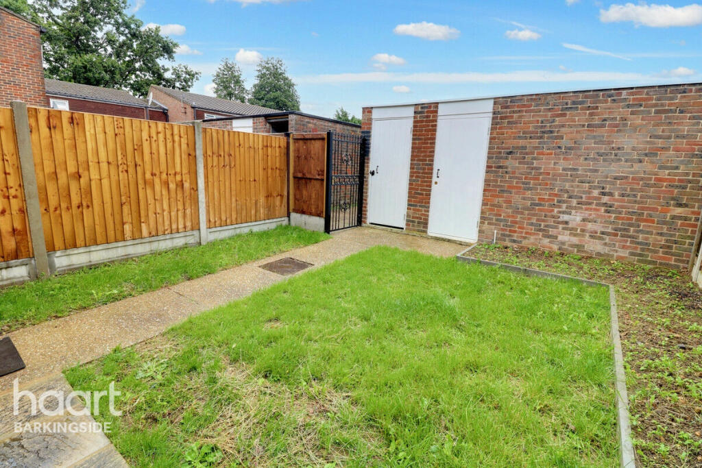 3 bedroom terraced house for sale in Asthall Gardens, Barkingside, IG6