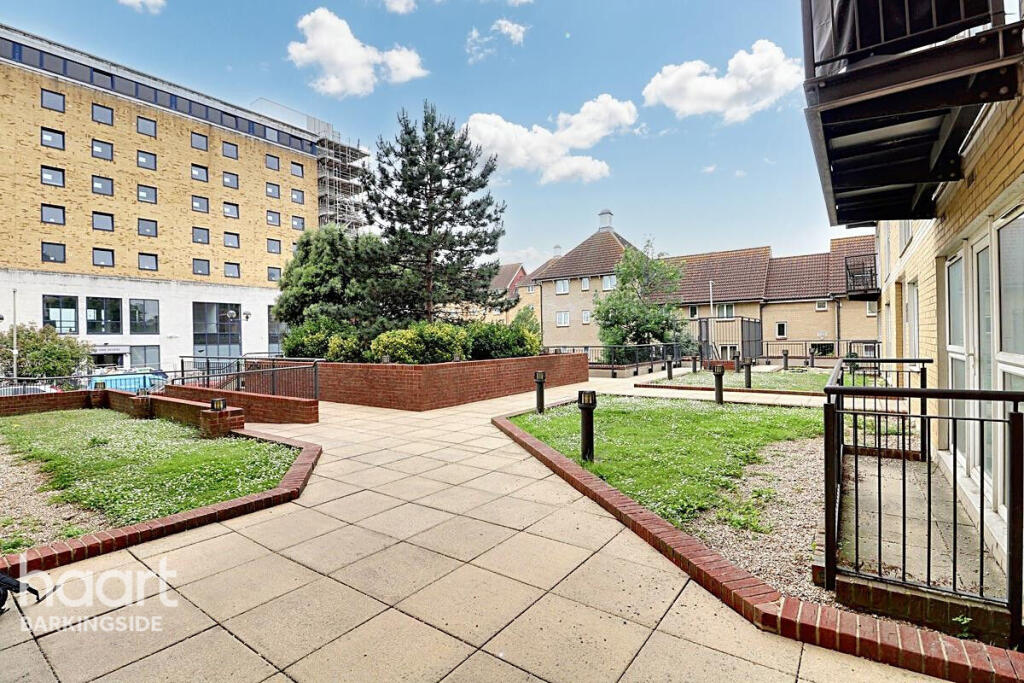 Main image of property: Royal Crescent, Newbury Park