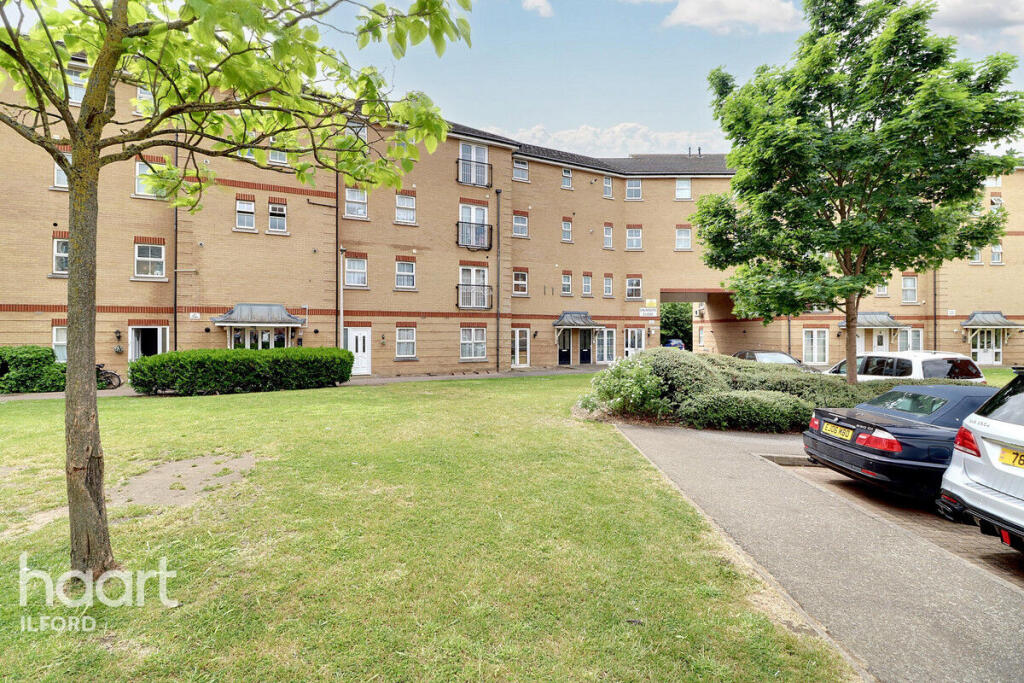 2 bedroom flat