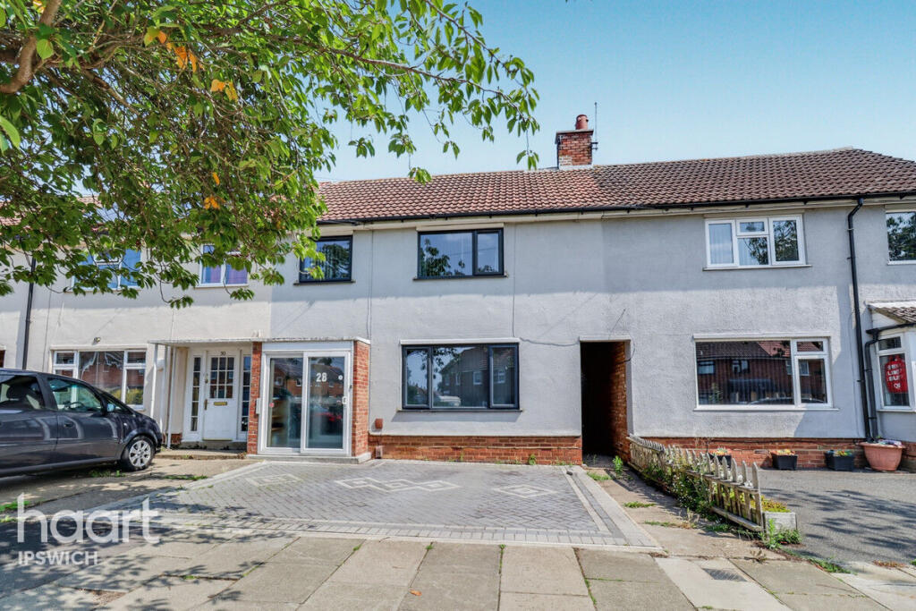 Main image of property: Greenfinch Avenue, Ipswich