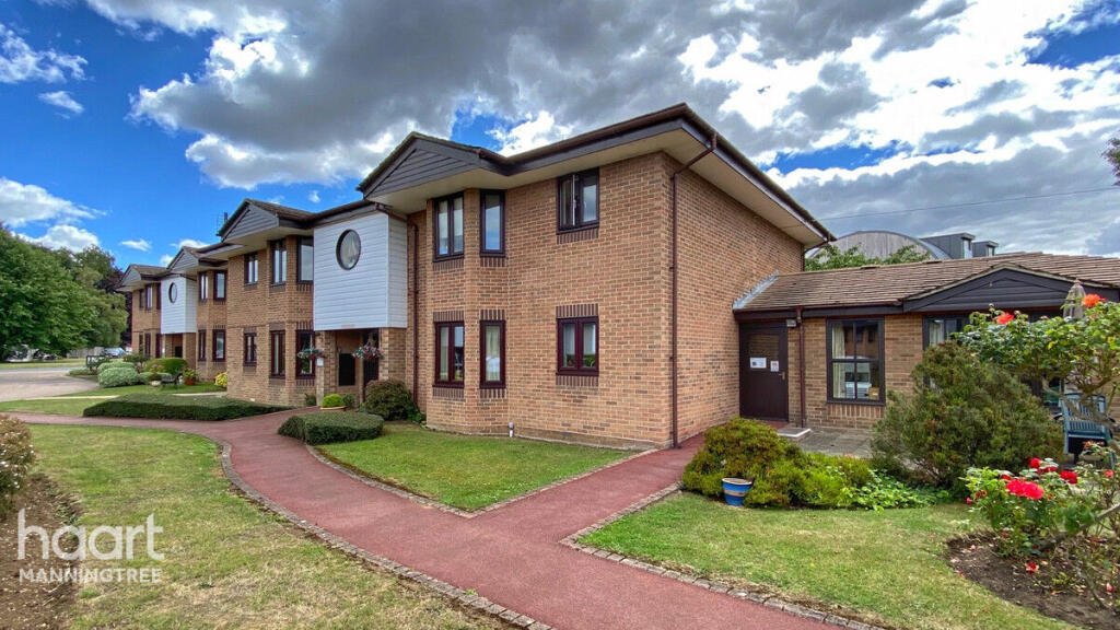 2 bedroom retirement property for sale in Swan Court, Harwich Road