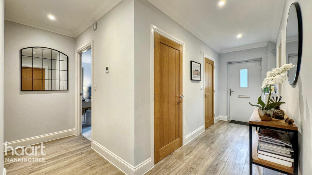 Additional property image - Bailey Gardens, Brantham, Manningtree, Essex