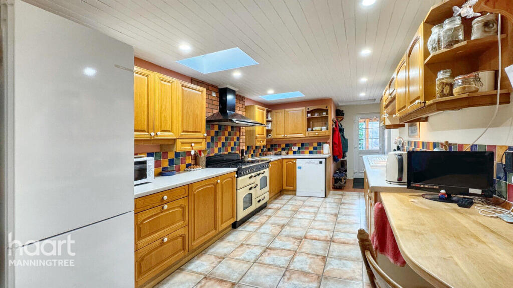 Main image of property: Harwich Road, Lawford, Manningtree, Essex