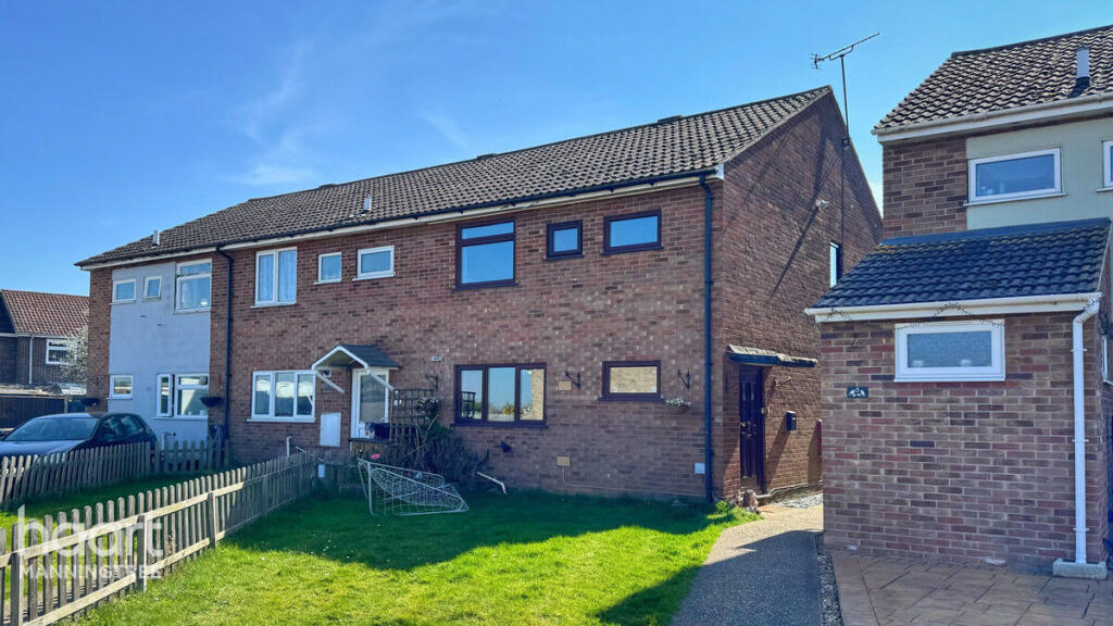 Main image of property: Seafield Avenue, Mistley, Manningtree, Essex