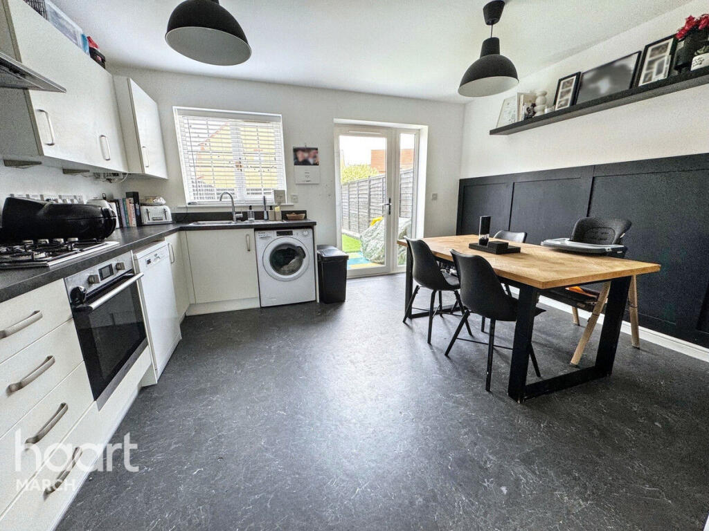 Main image of property: Daisy Avenue, March