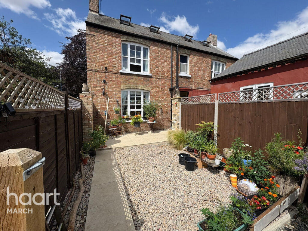 Main image of property: London Road, Chatteris